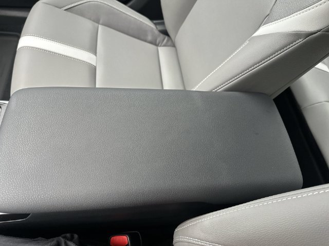 New 2026 Toyota Camry SE FWD image 25