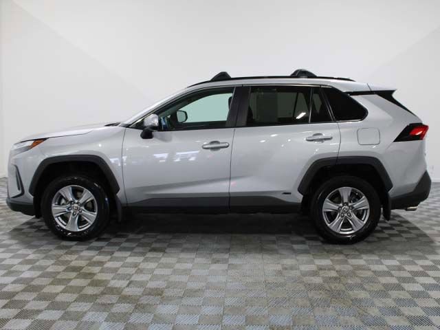 Certified 2024 Toyota RAV4 XLE AWD/4WD image 3