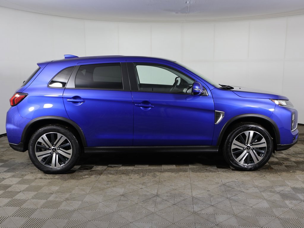 Used 2023 Mitsubishi Outlander Sport SE image 12