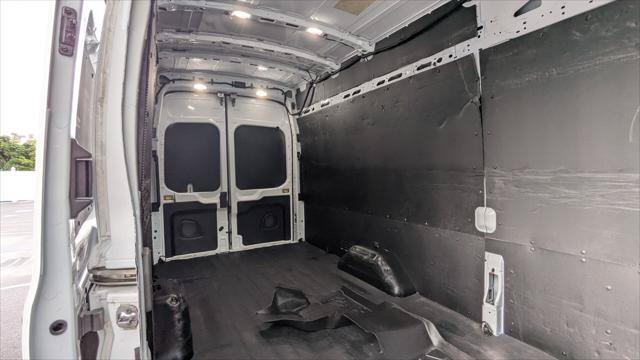 Used 2023 Ford E-Transit 148 High Roof Extended w/ Load Area Protection Package RWD image 17