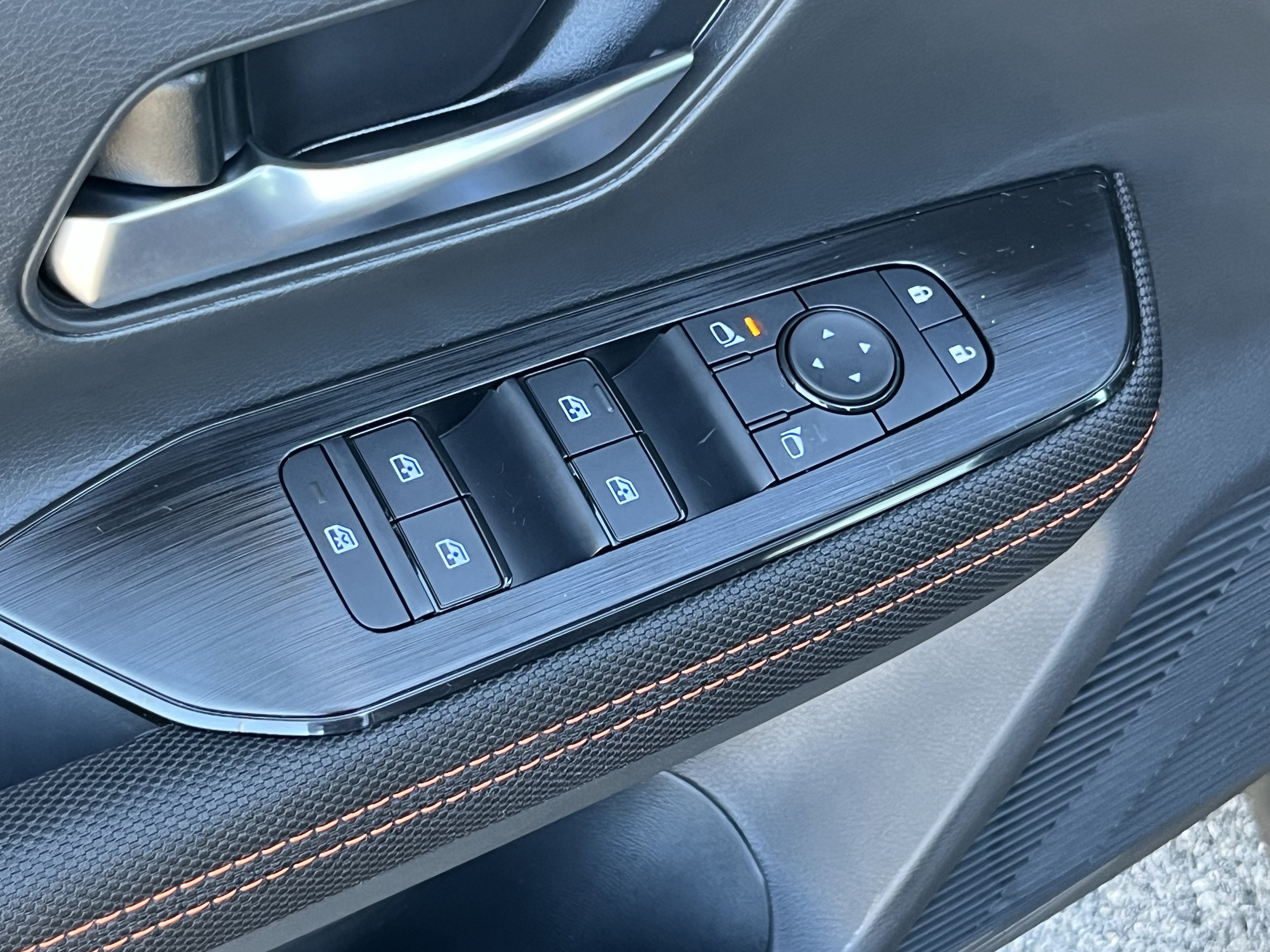 New 2027 Nissan Kicks SV w/ Rock Creek Edition AWD/4WD image 18