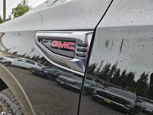 New 2026 GMC Yukon AT4 w/ AT4 Premium Plus Package AWD/4WD image 11