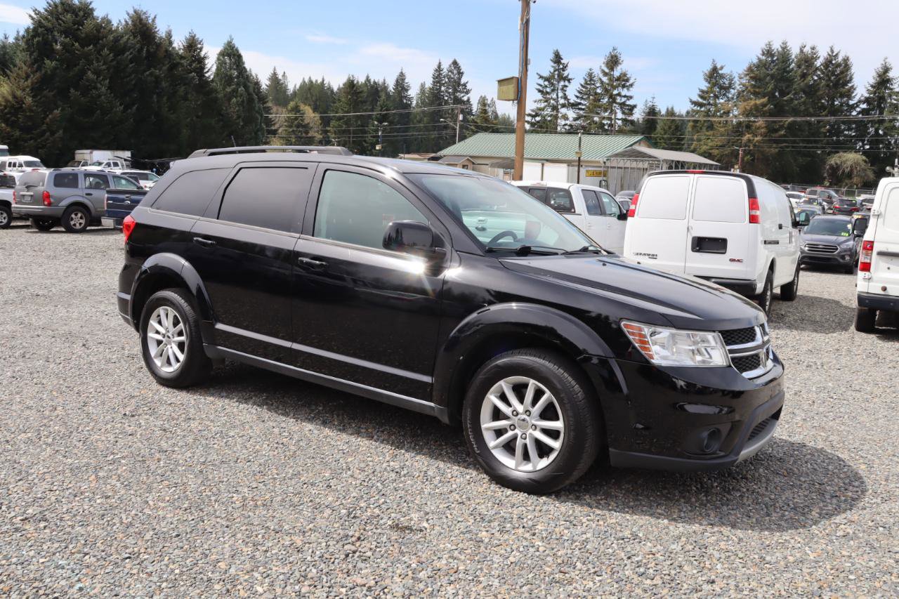 Used 2015 Dodge Journey SXT w/ Flexible Seating Group FWD image 4