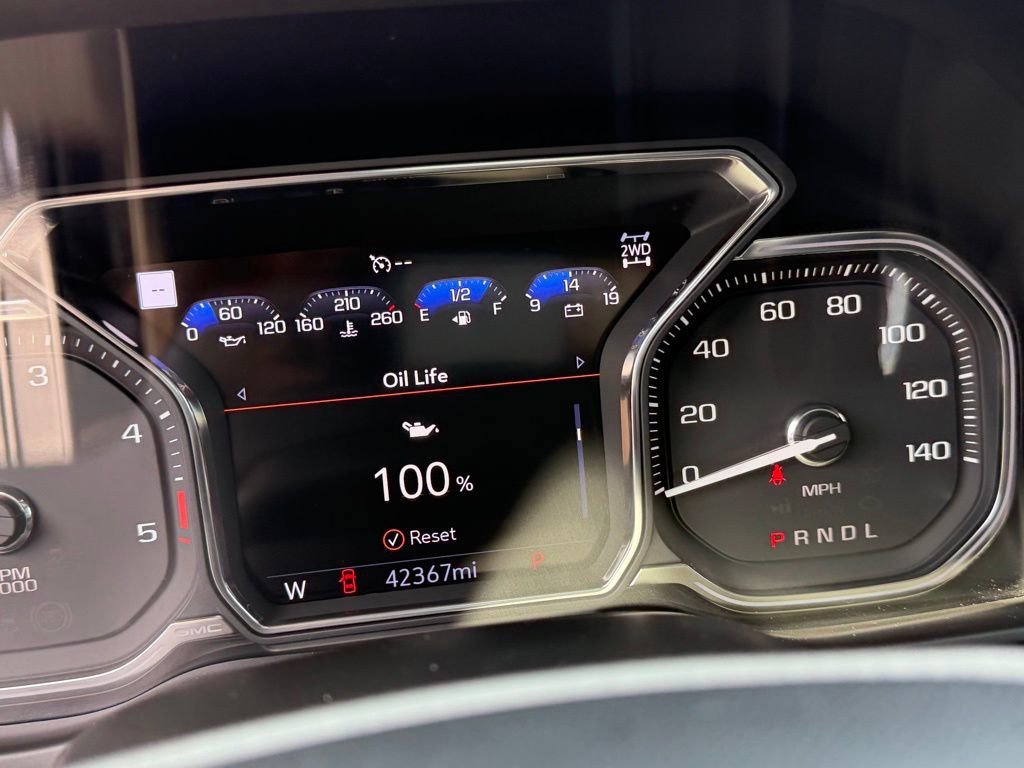 Used 2023 GMC Sierra 3500 Denali w/ Denali Ultimate Package AWD/4WD image 23