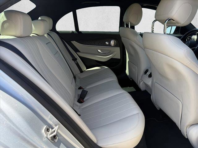 Used 2022 Mercedes-Benz E 450 4MATIC Sedan image 21