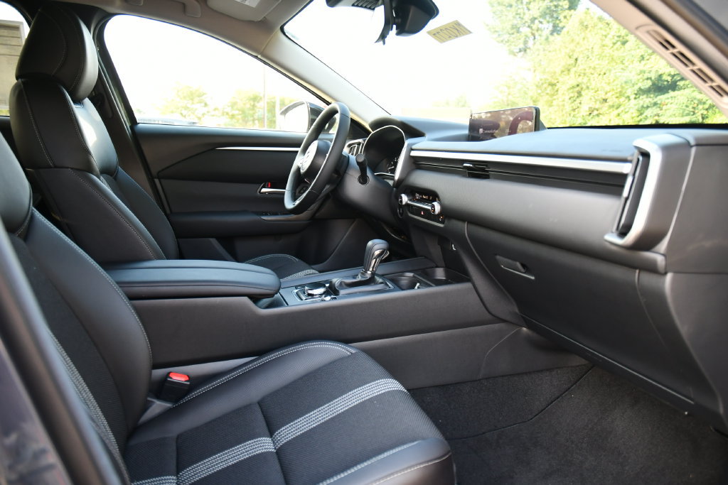 New 2026 MAZDA CX-50 AWD 2.5 S w/ Select Package image 30