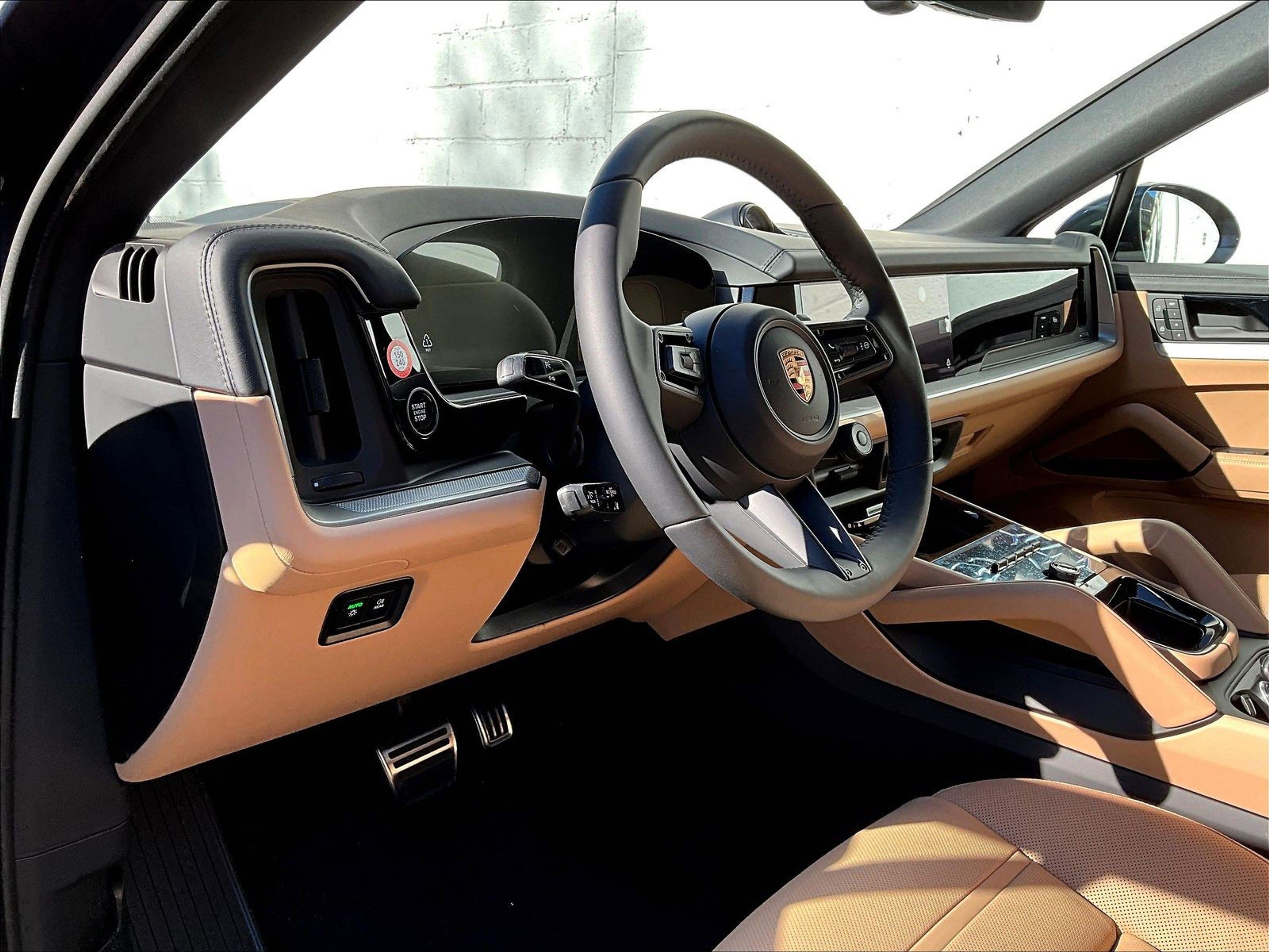 New 2026 Porsche Cayenne E-Hybrid image 4