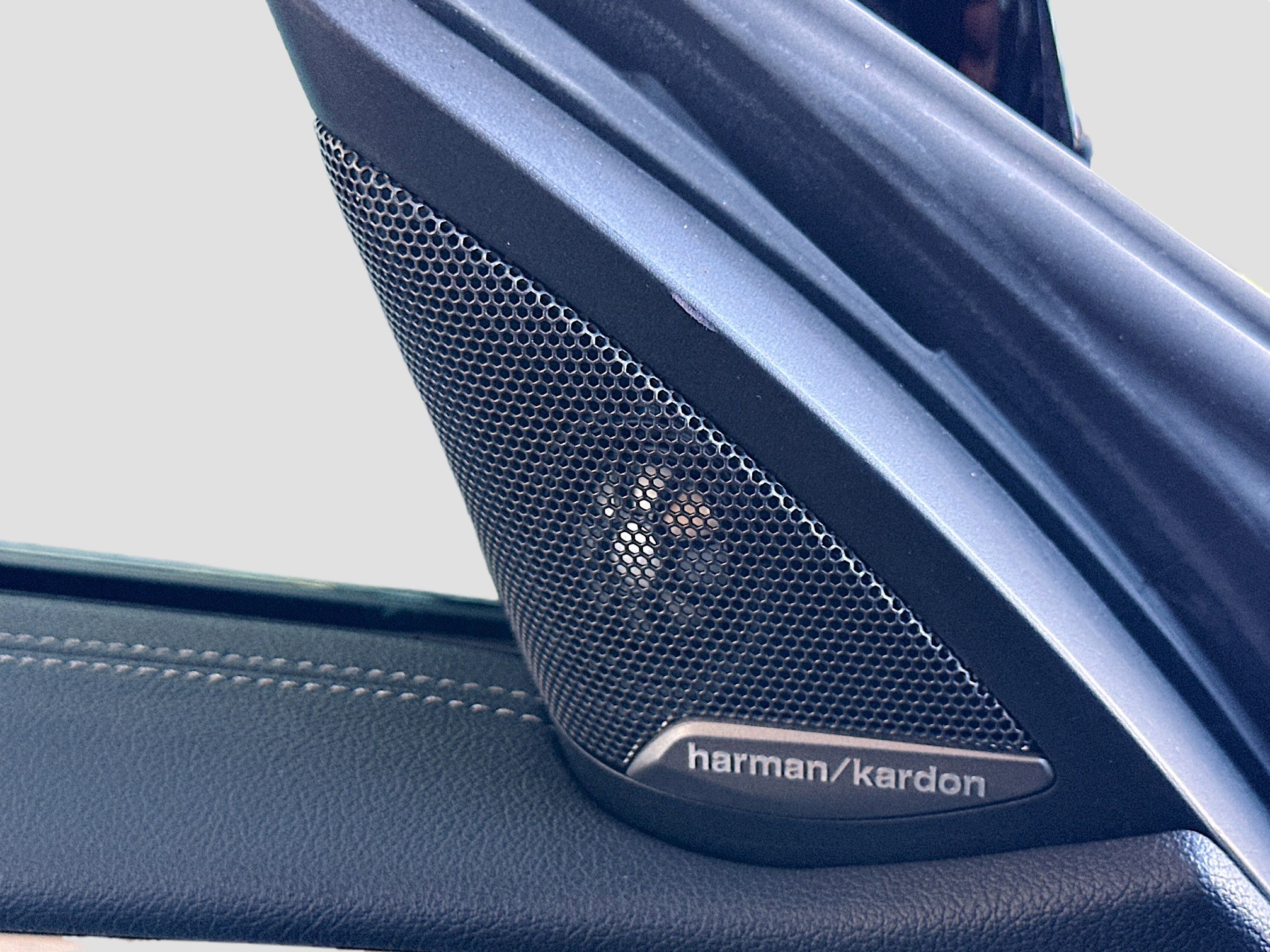 Certified 2024 BMW M440i Convertible w/ Premium Package image 19