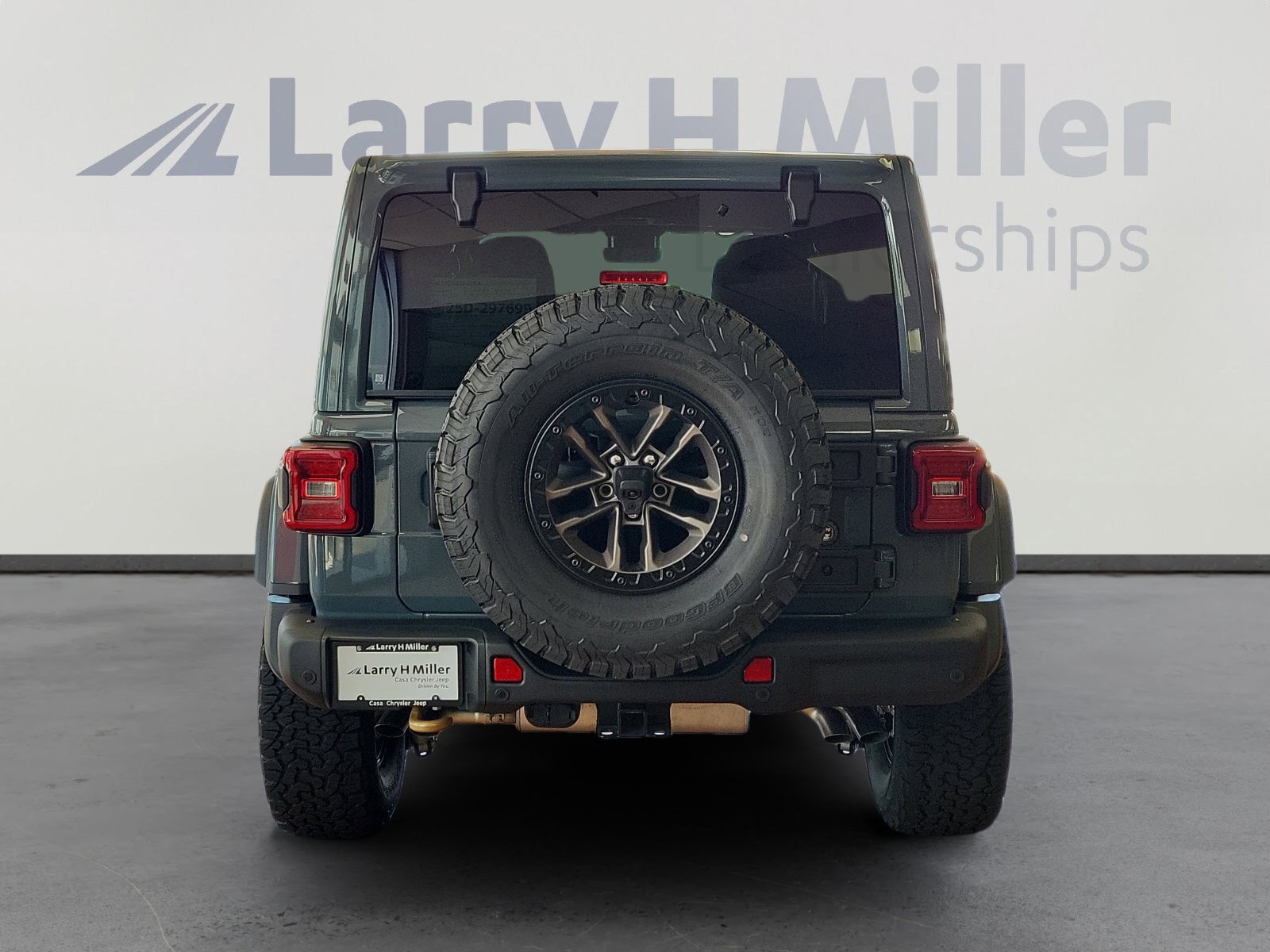 New 2025 Jeep Wrangler Unlimited Rubicon 392 image 5