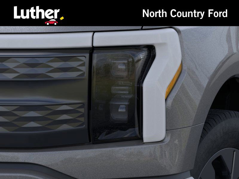 New 2025 Ford F150 Lightning Lariat image 18