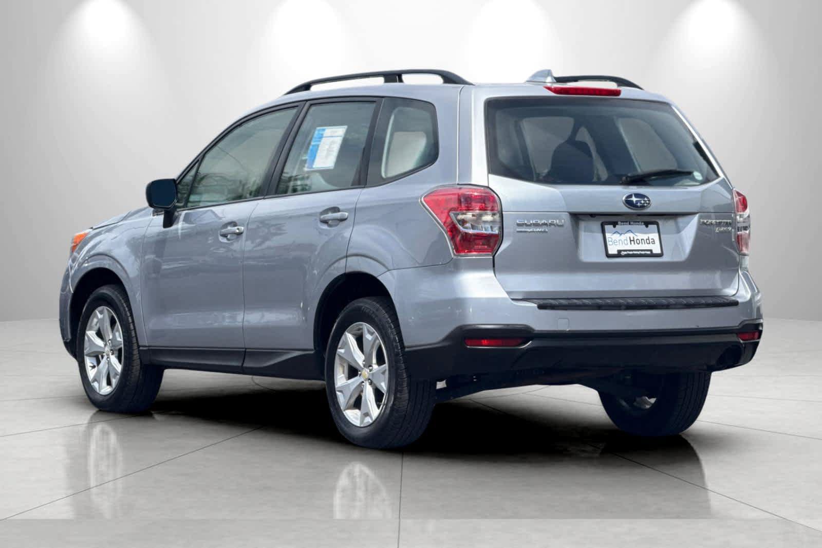 Used 2016 Subaru Forester 2.5i w/ Alloy Wheel Package AWD/4WD image 6