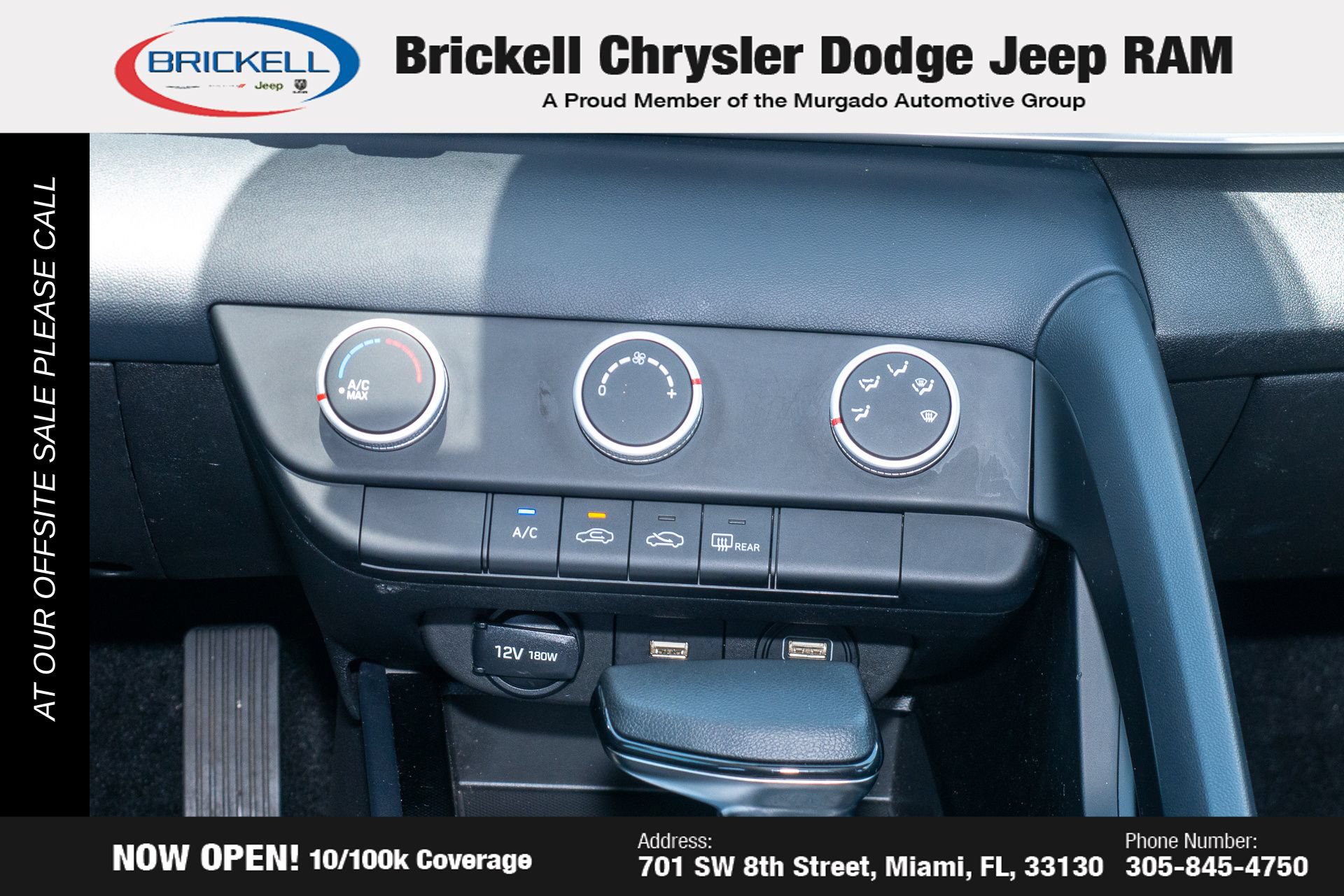 Used 2023 Hyundai Elantra SE FWD image 20