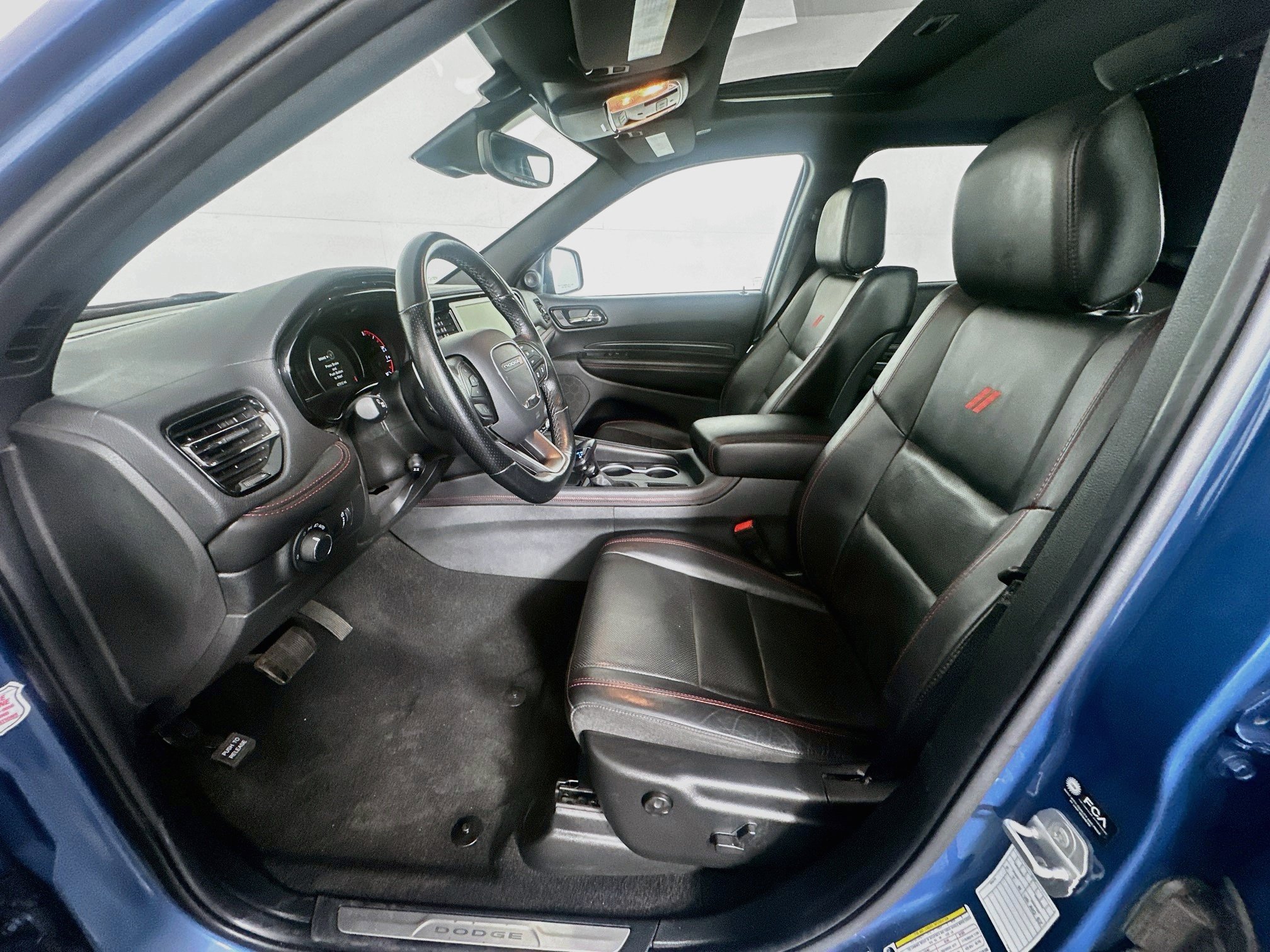 Used 2025 Dodge Durango GT AWD/4WD image 13
