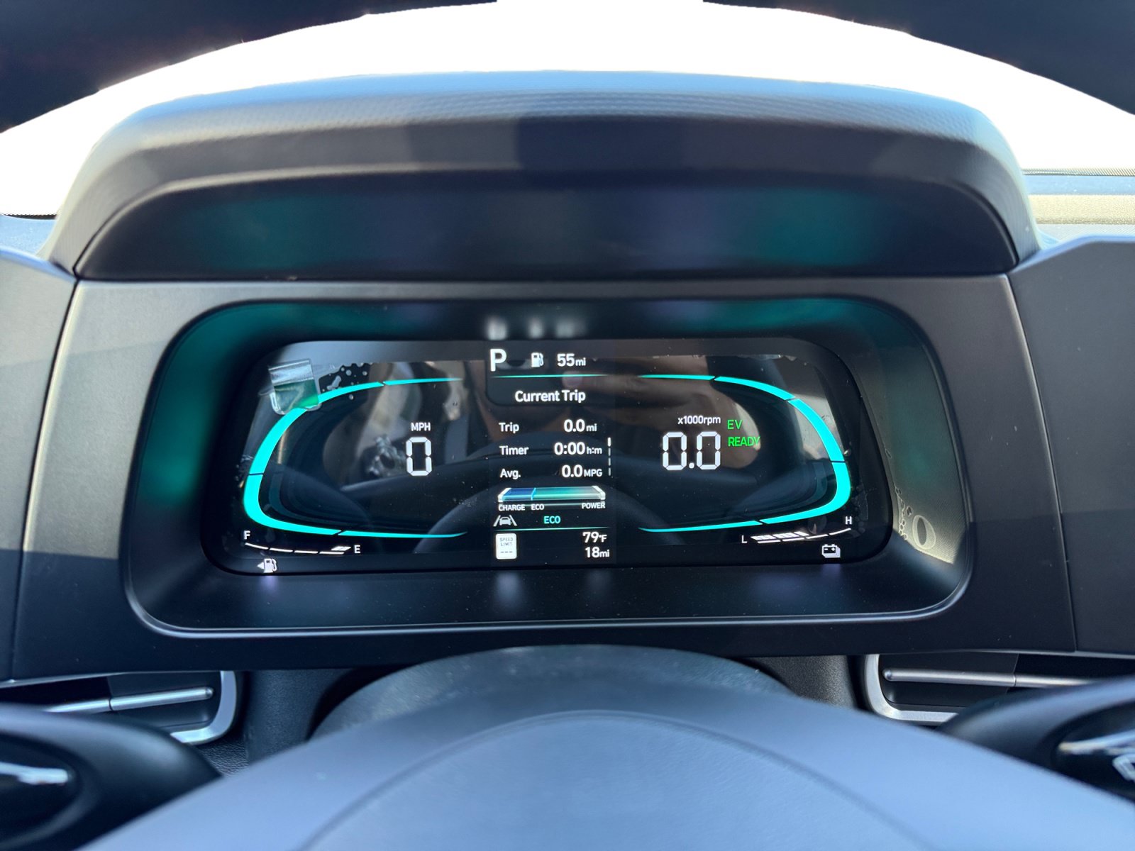 New 2026 Hyundai Elantra Hybrid FWD image 11