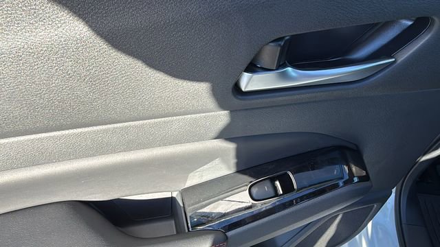 New 2025 Nissan Altima 2.5 SR image 14