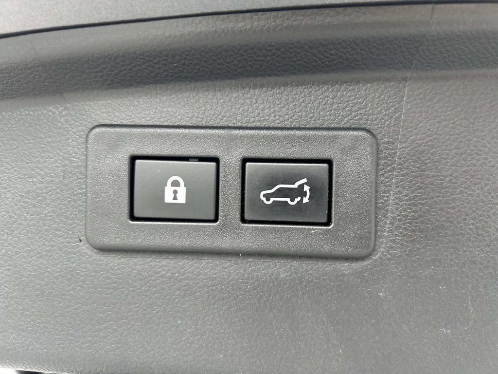 Used 2021 Subaru Outback Limited AWD/4WD image 11