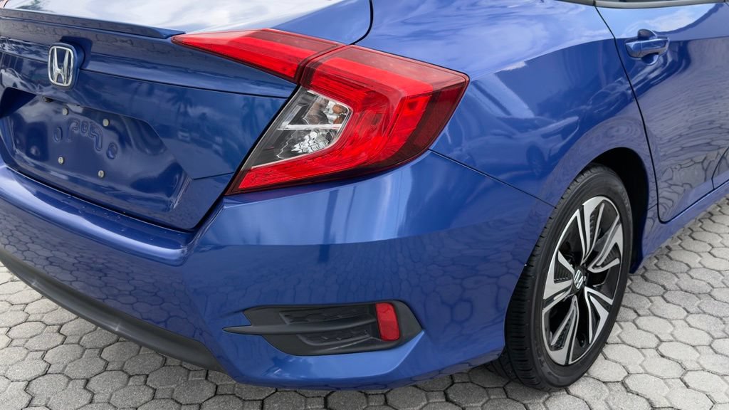 Used 2016 Honda Civic EX-T image 16