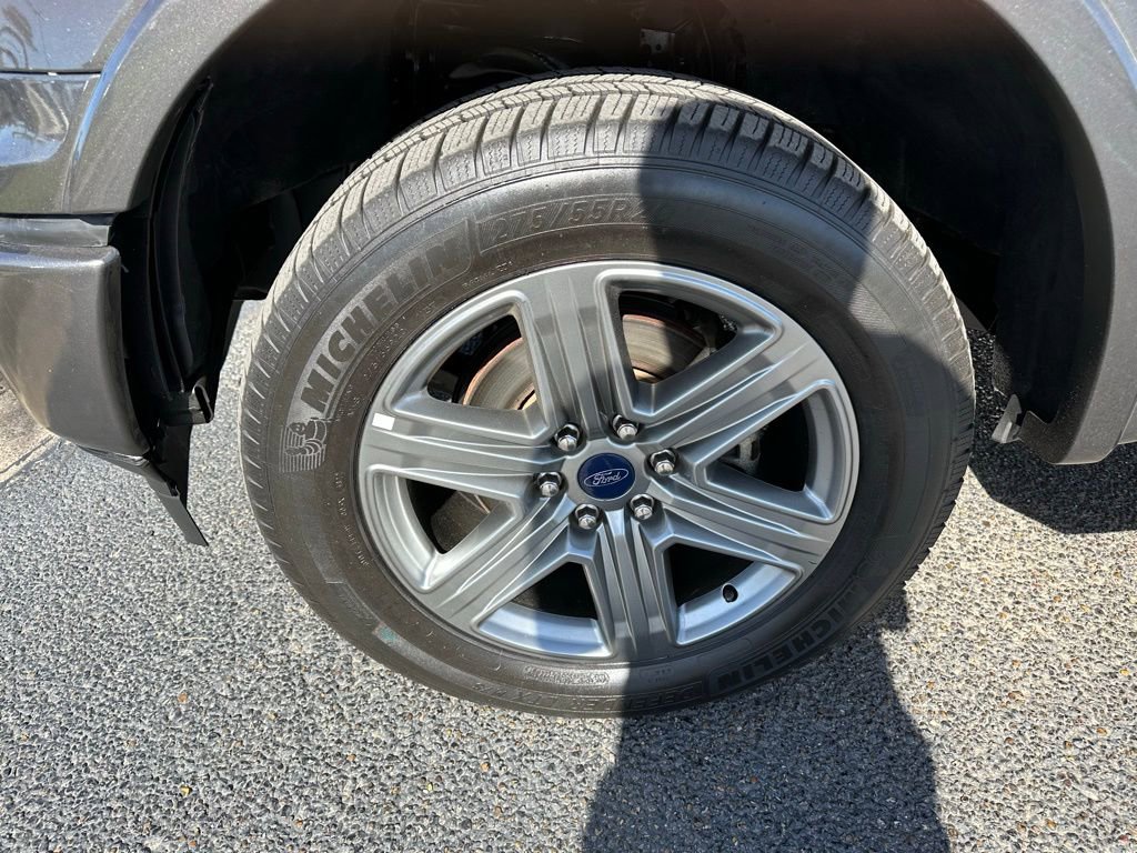 Used 2019 Ford F150 Lariat image 11