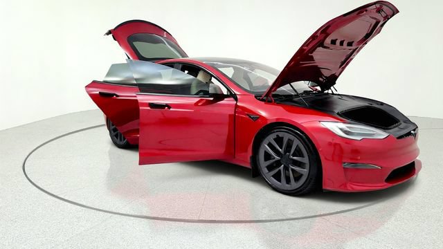Used 2021 Tesla Model S Plaid AWD/4WD image 11