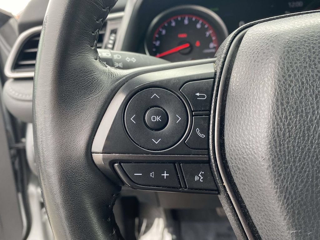 Used 2024 Toyota Camry XSE FWD image 19