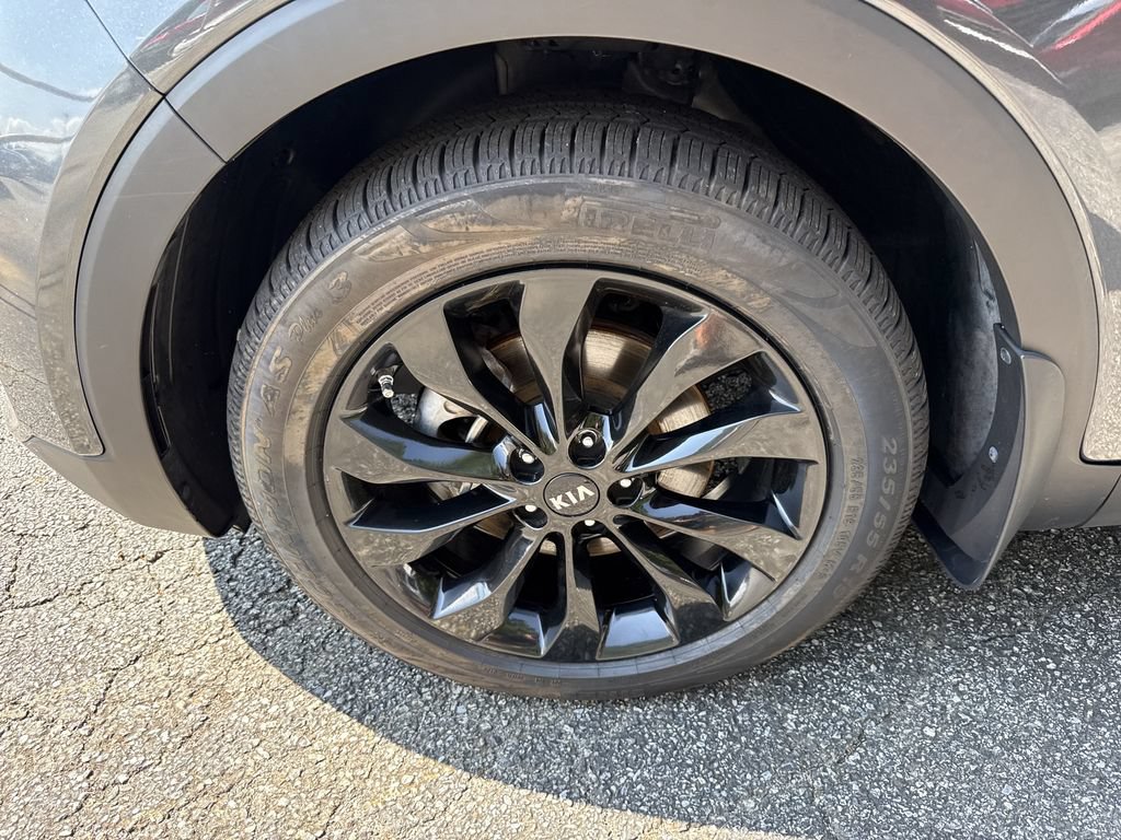 Used 2020 Kia Sorento S FWD image 11