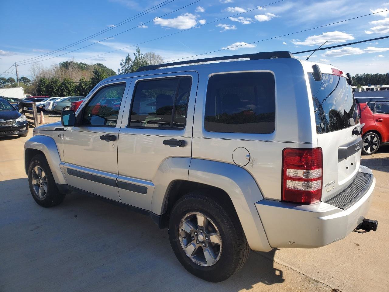 Used 2008 Jeep Liberty Sport w/ Popular Equipment Group image 10
