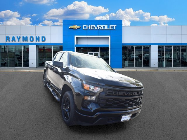 Used 2023 Chevrolet Silverado 1500 Custom w/ Rally Edition AWD/4WD image 9