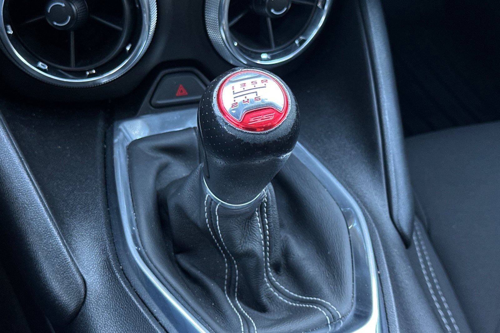 Used 2018 Chevrolet Camaro SS image 22