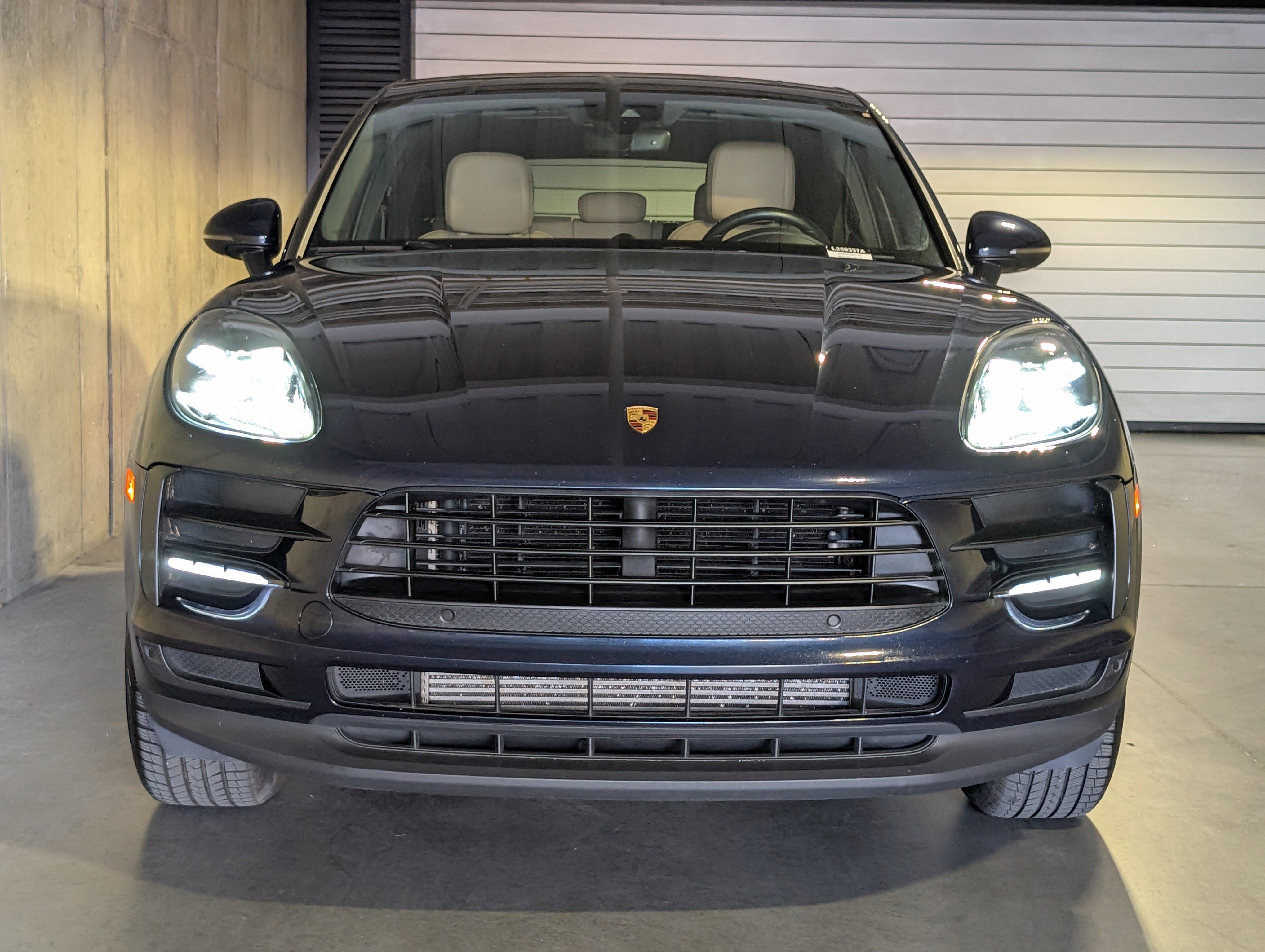 Used 2020 Porsche Macan image 12