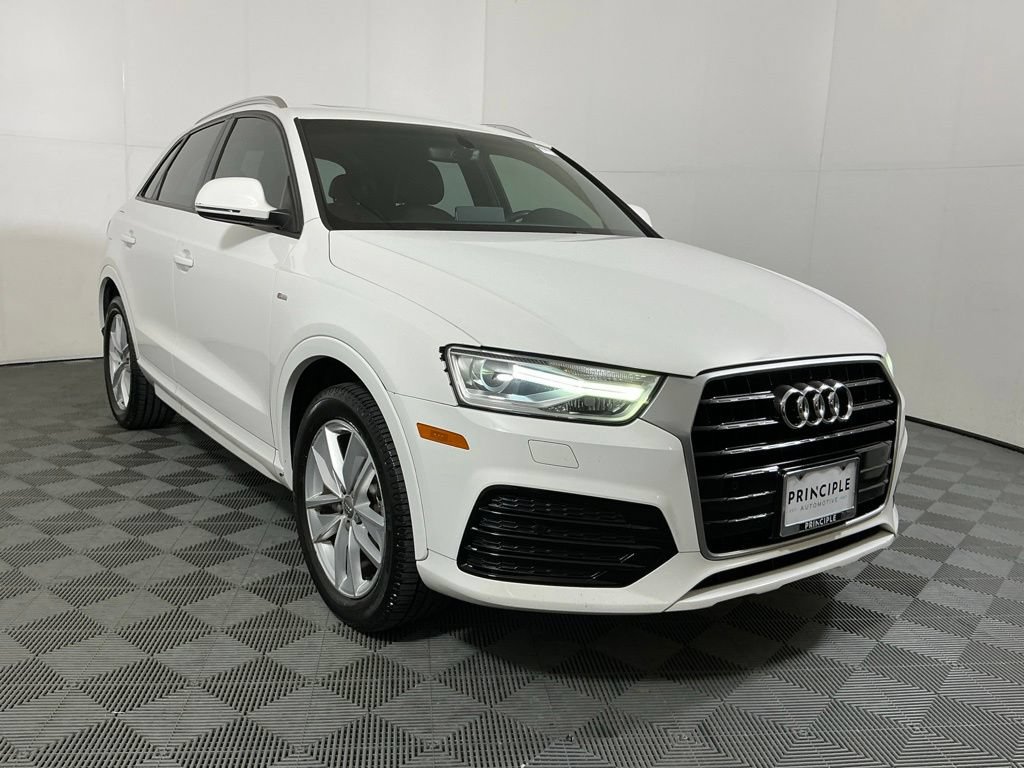 Used 2018 Audi Q3 2.0T Premium w/ Convenience Package FWD image 4
