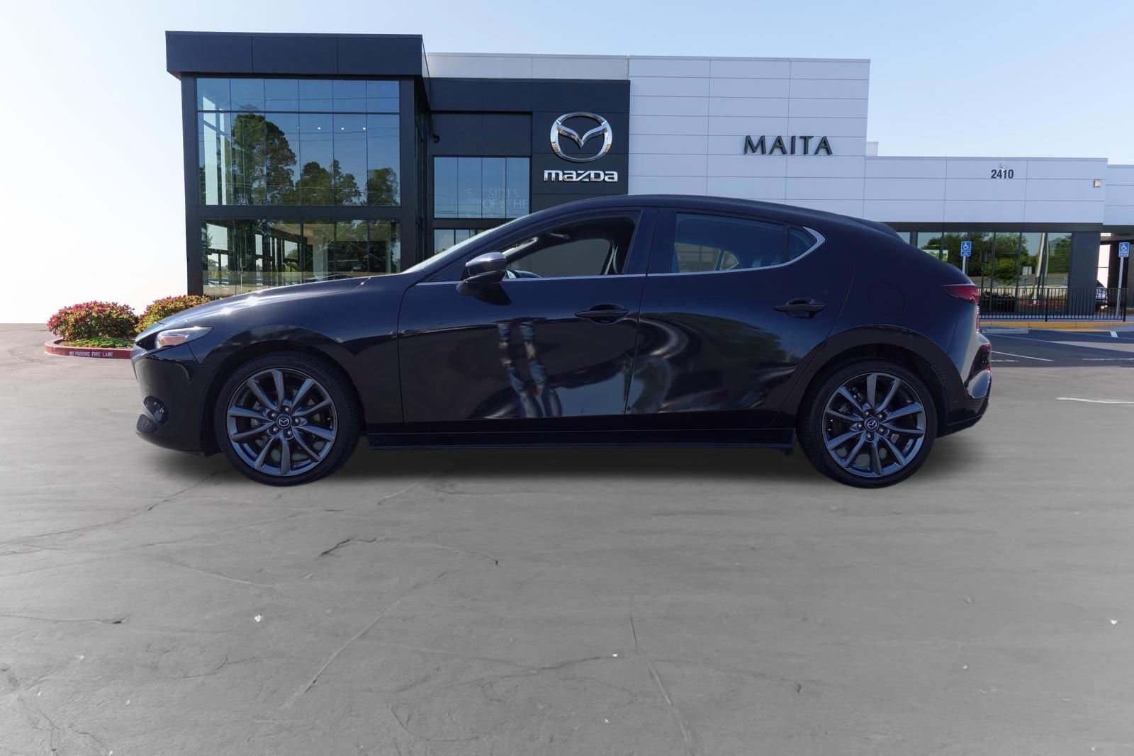 Used 2020 MAZDA MAZDA3 AWD Hatchback image 6