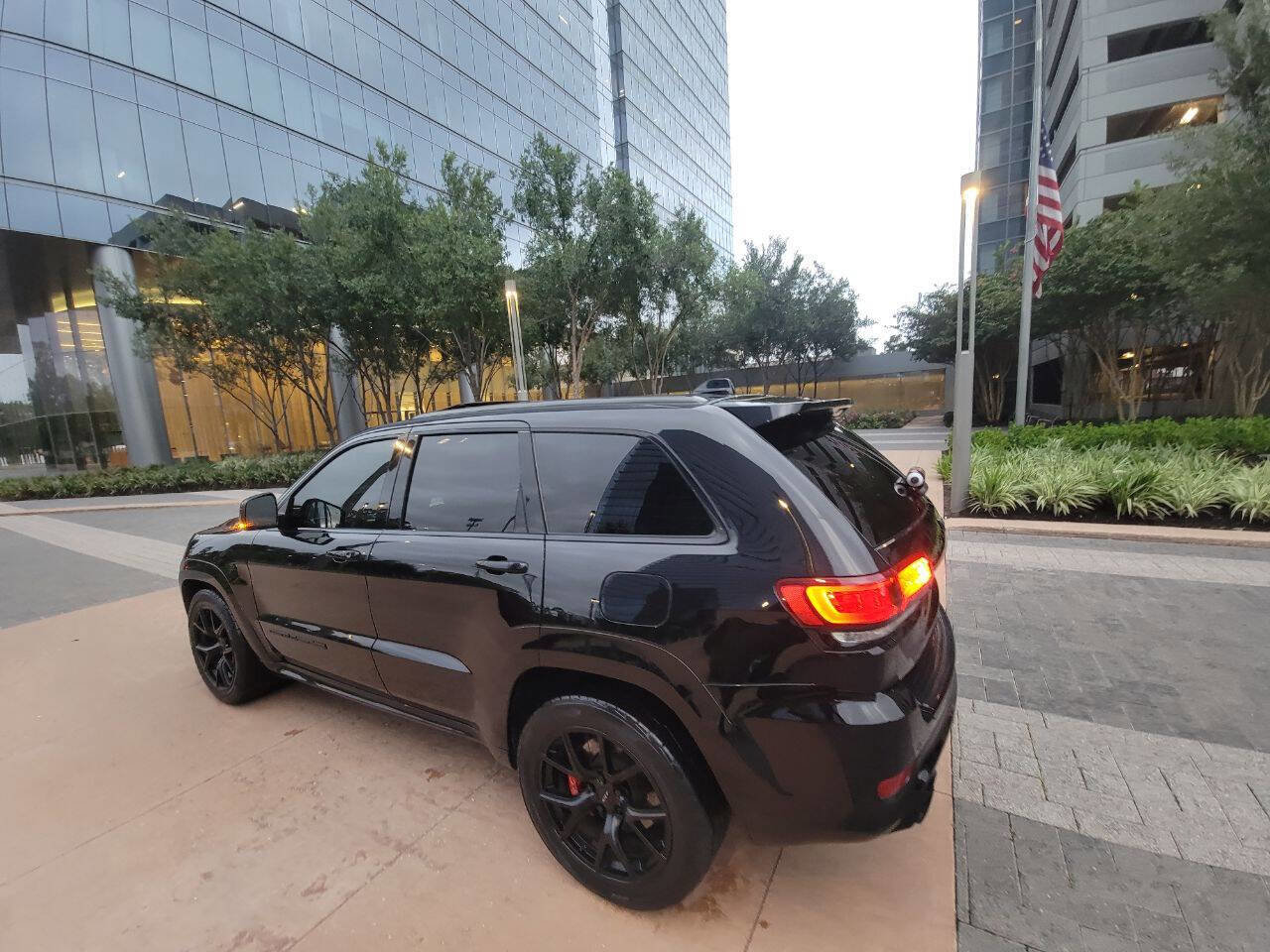 Used 2021 Jeep Grand Cherokee SRT AWD/4WD image 39