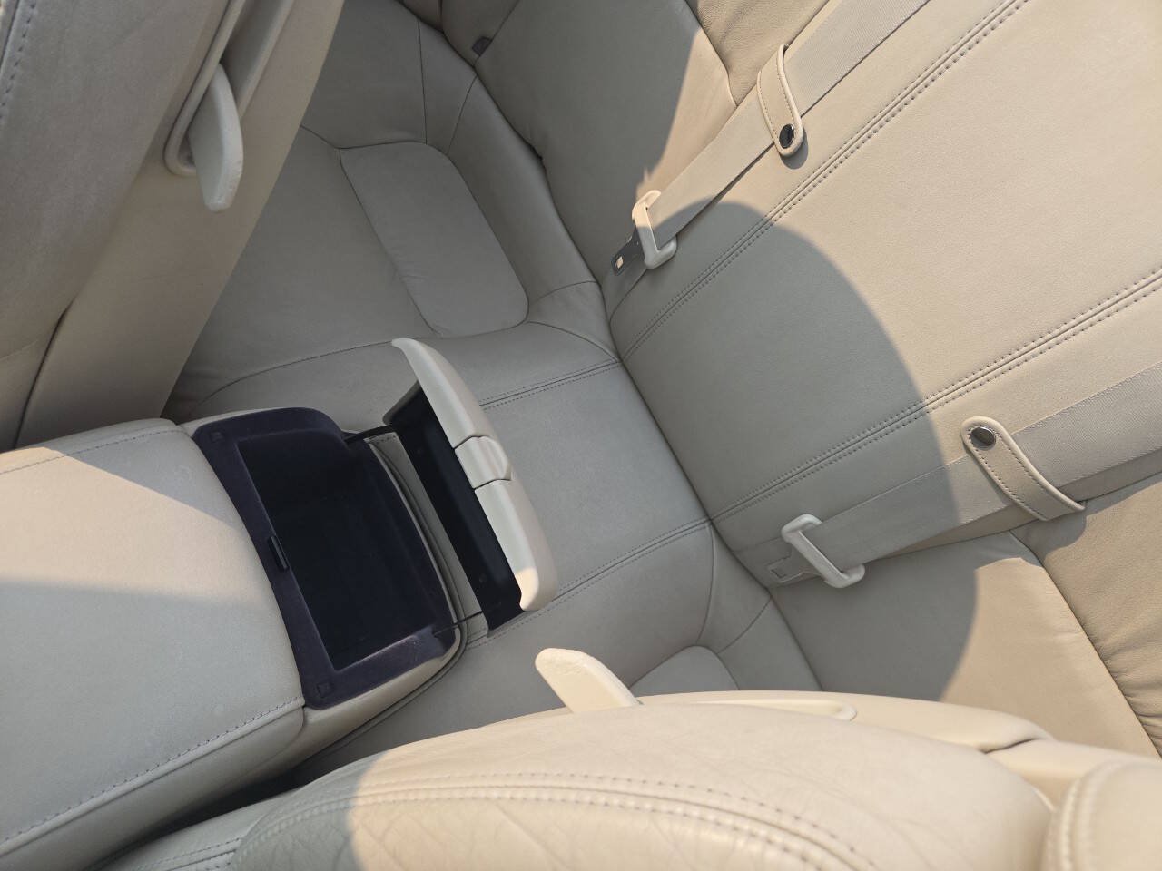 Used 2002 Lexus SC 430 Convertible RWD image 22
