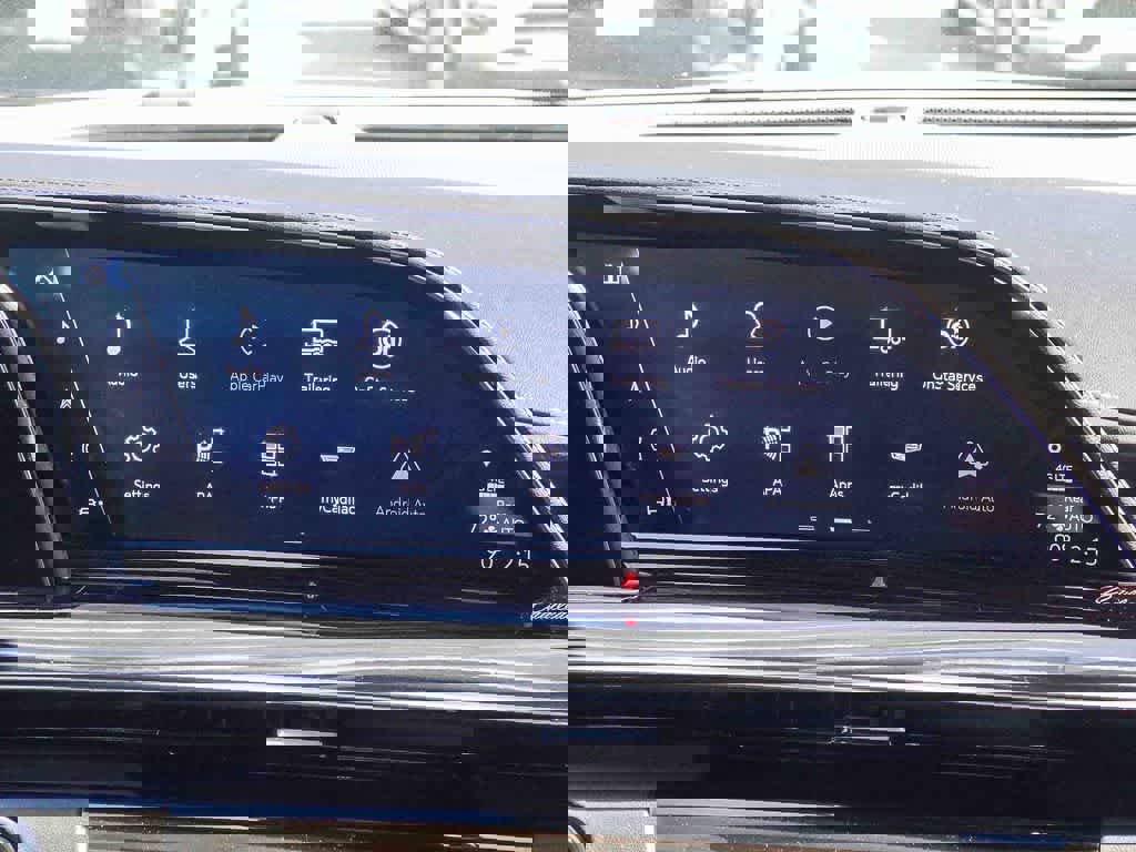 Used 2023 Cadillac Escalade ESV Sport w/ LPO, ONYX Package image 13