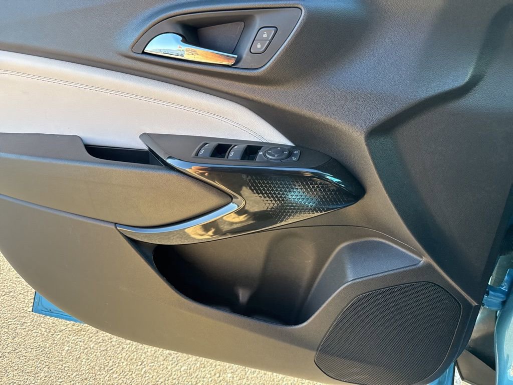 Used 2026 Chevrolet Trax LT image 20