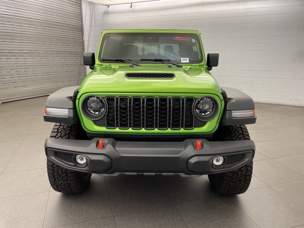 New 2025 Jeep Gladiator Rubicon w/ Convenience Group image 5