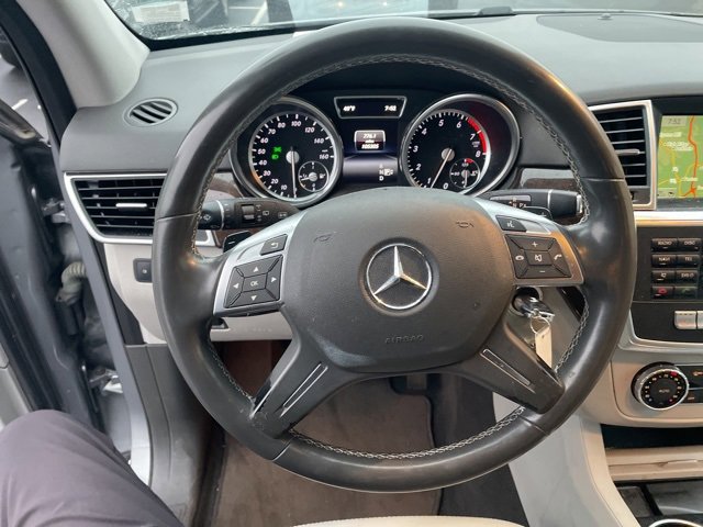Used 2015 Mercedes-Benz ML 350 4MATIC image 10