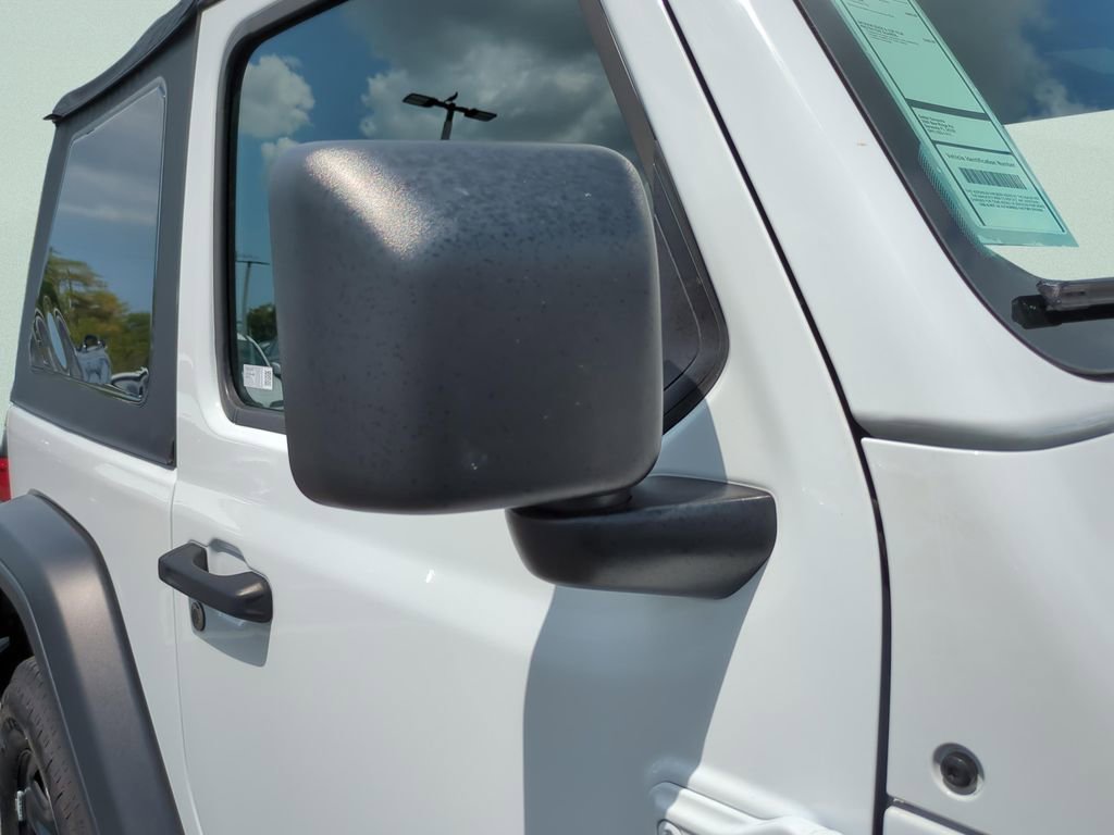 Used 2025 Jeep Wrangler Sport image 11