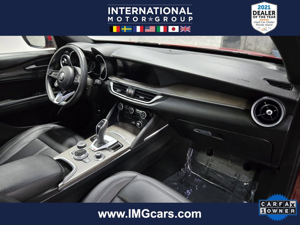 Used 2022 Alfa Romeo Stelvio Ti image 59