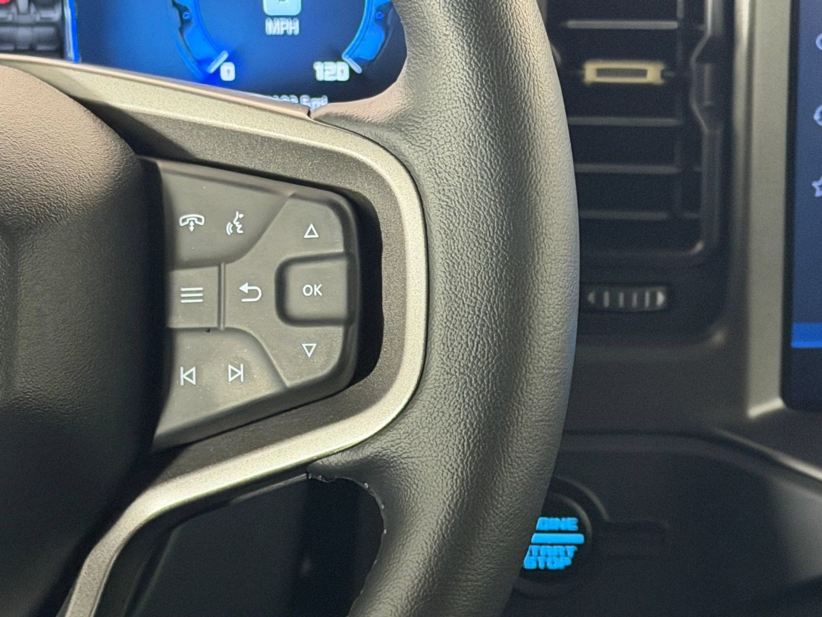 Used 2025 Ford Bronco Badlands AWD/4WD image 37