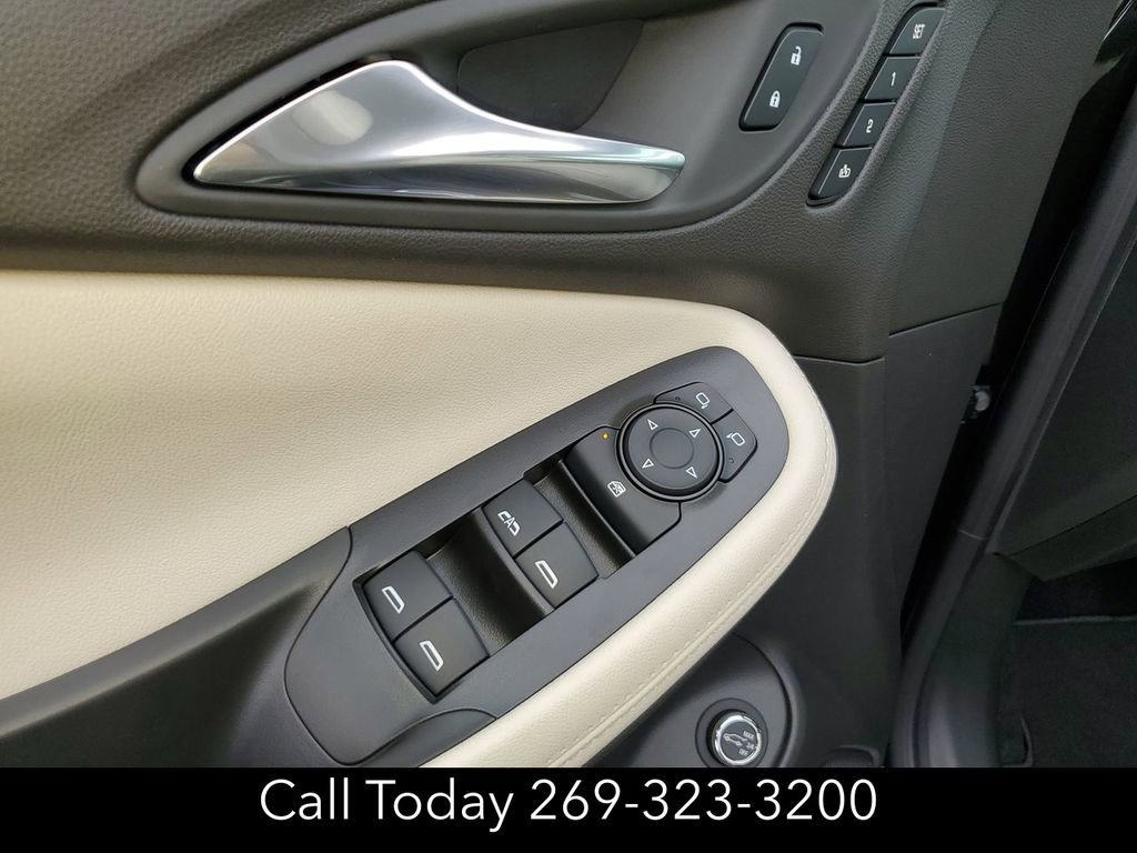 New 2025 Buick Encore GX Avenir w/ Avenir Technology Package image 22