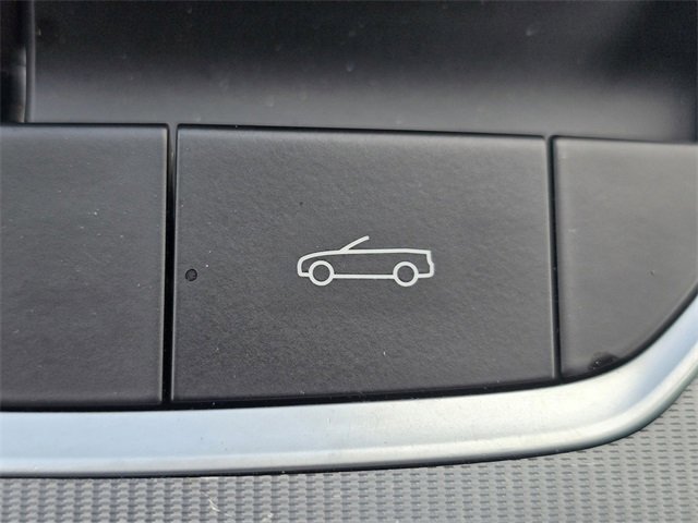 Used 2024 BMW Z4 M40i w/ Premium Package image 26