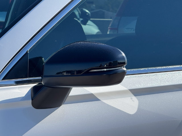 Certified 2025 Honda CR-V Sport image 4