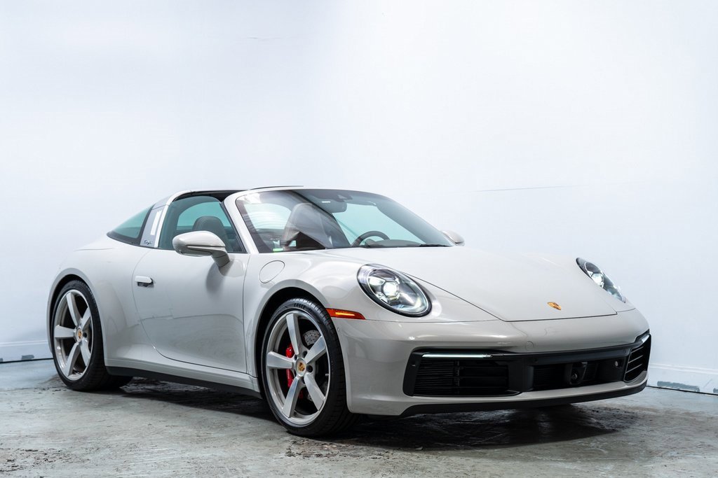 Certified 2024 Porsche 911 Targa 4S image 9