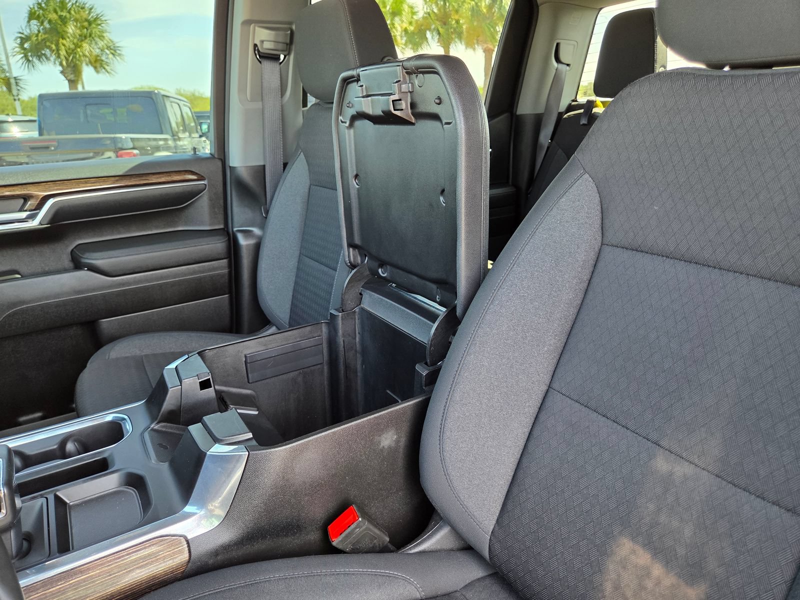 Used 2024 GMC Sierra 1500 Elevation RWD image 29