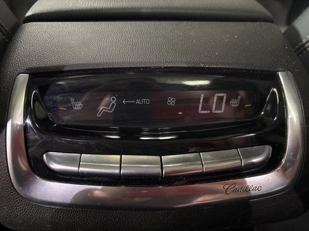 Used 2024 Cadillac XT6 Sport w/ LPO, Floor Liner Package AWD/4WD image 20