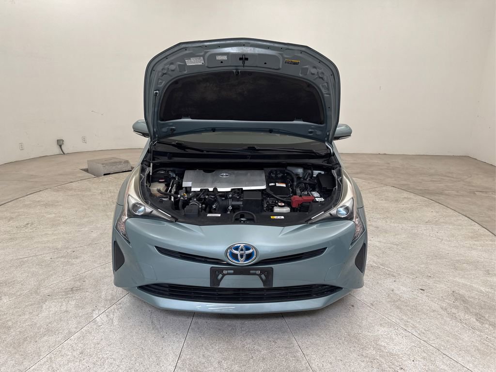 Used 2016 Toyota Prius Four image 9