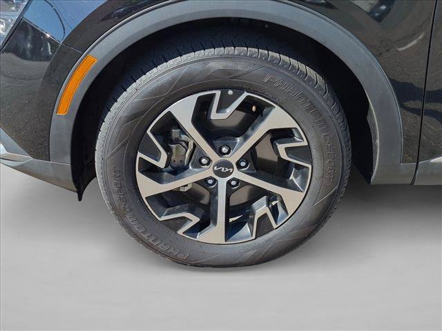 Used 2024 Kia Sportage EX AWD/4WD image 11