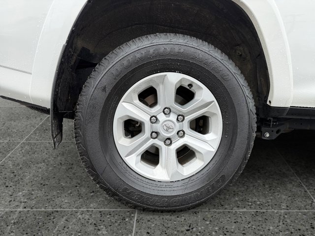 Used 2023 Toyota 4Runner SR5 Premium w/ Moonroof Package image 9