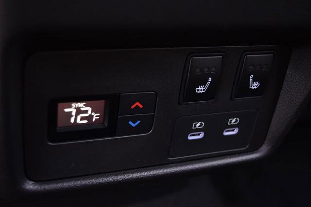 New 2026 Nissan Rogue Platinum image 29